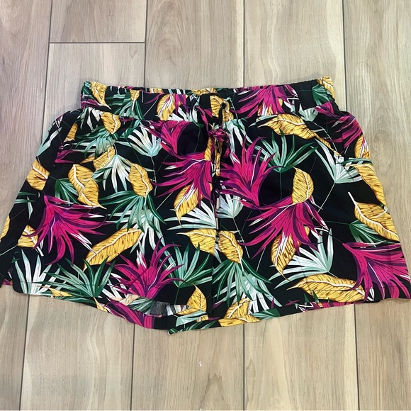 NWT Grace & Lace Printed Summer Shorts - Tropical / XL - Picture 3 of 8